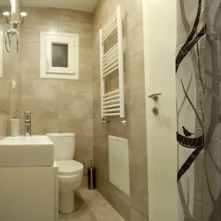 Apartment Heliconia Deluxe Apt Must